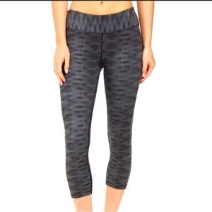 PRANA Roxanne black pixel yoga crop leggings